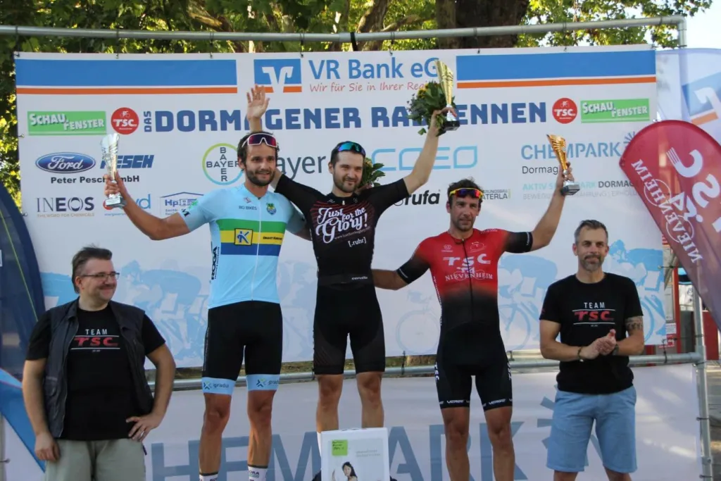 Dormagen Rennen_Siegerehrung Amateure_2022-a2e27d4f